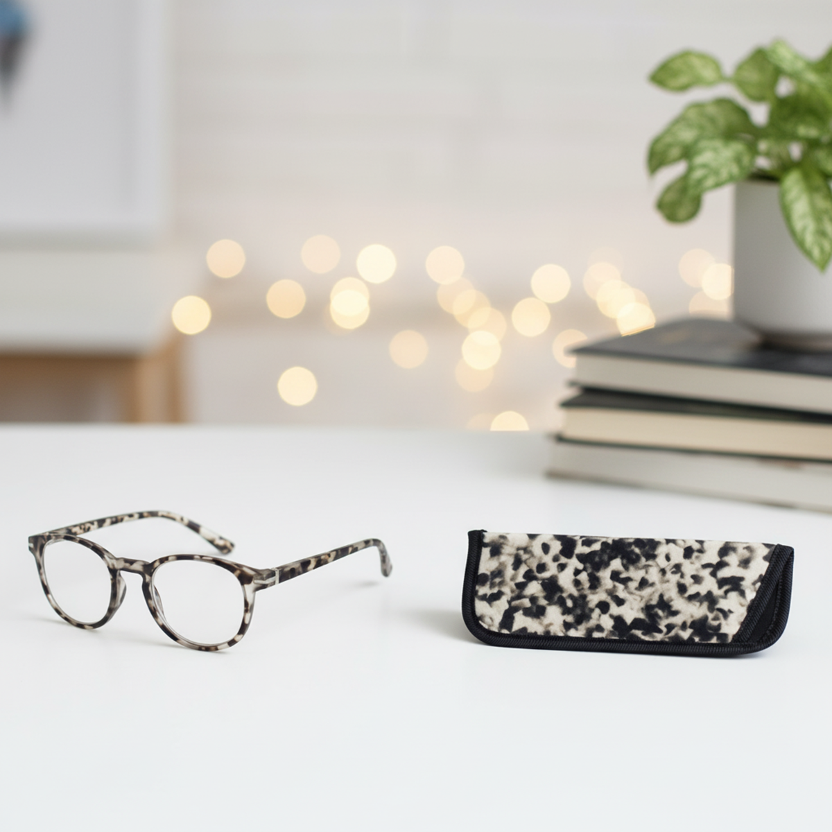 Leopard Print Reading Glasses +2.00 +2.50 +3.00 +3.50 Stylish Eyewear with Case